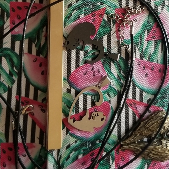 Cat Friendship Necklaces 😻😻 - Picture 3 of 3